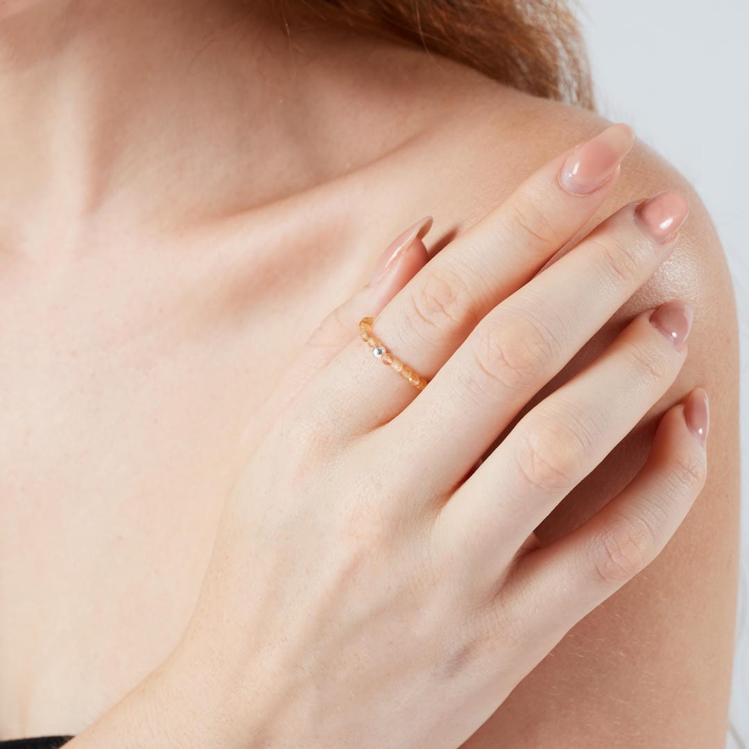 Mini Perlenring facettiert Citrin – Strahlkraft & Optimismus
