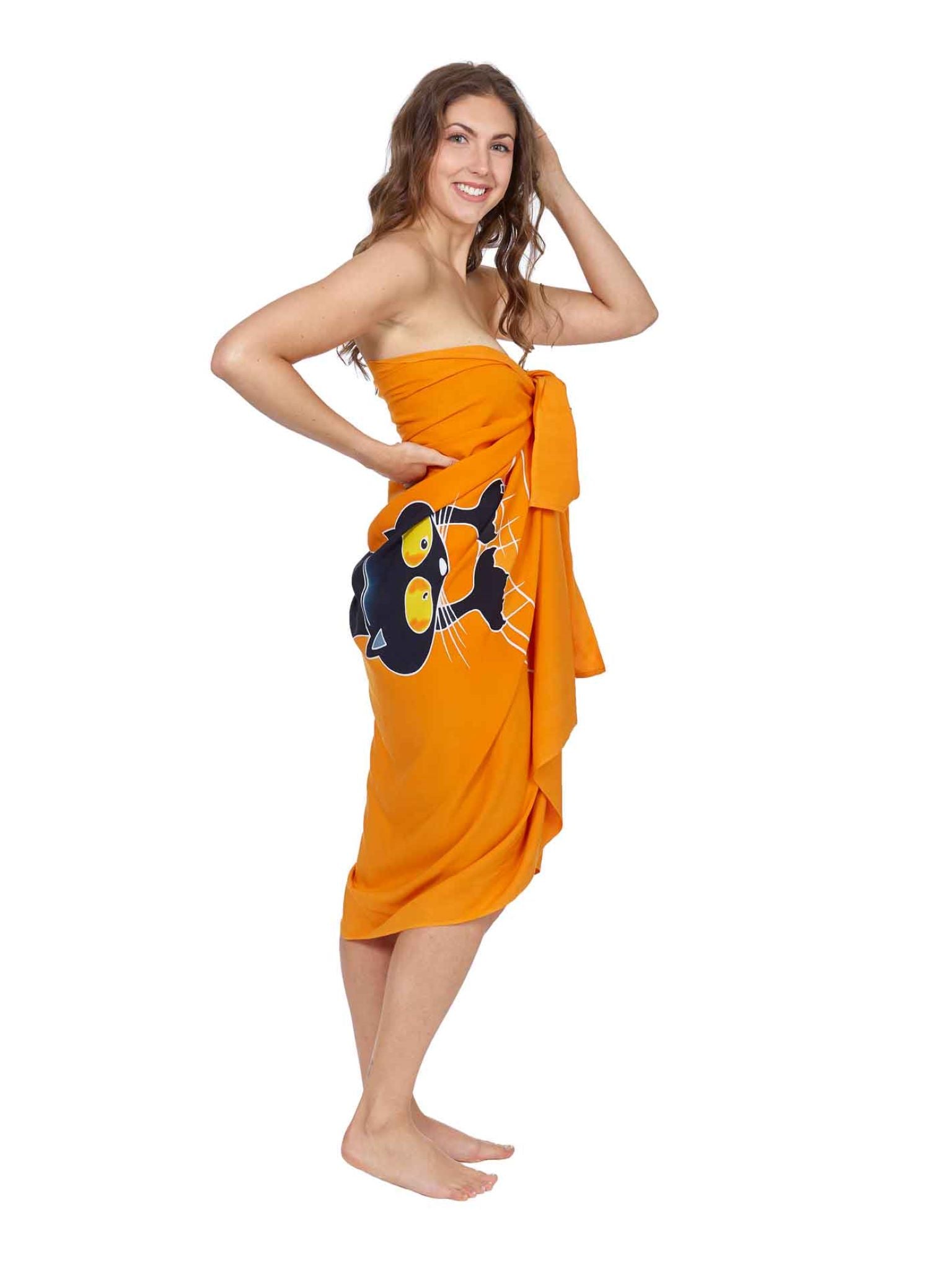 Sarong und Pareo mit Muster - Kratzekatze orange
